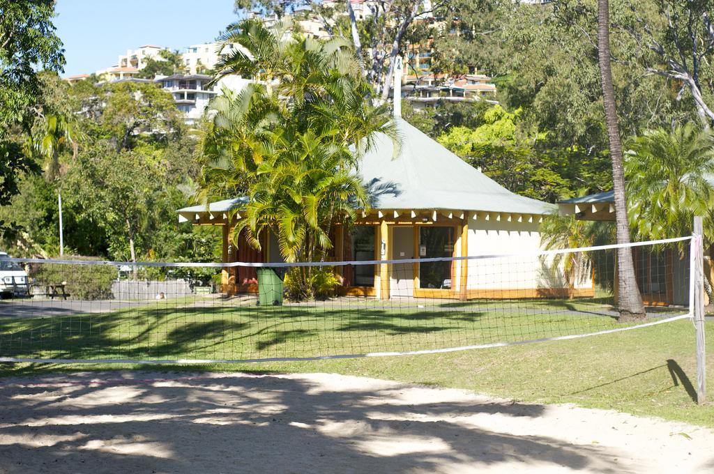 Nomads Airlie Beach (Adults Only) Екстериор снимка