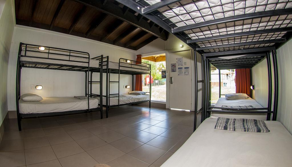 Nomads Airlie Beach (Adults Only) Екстериор снимка