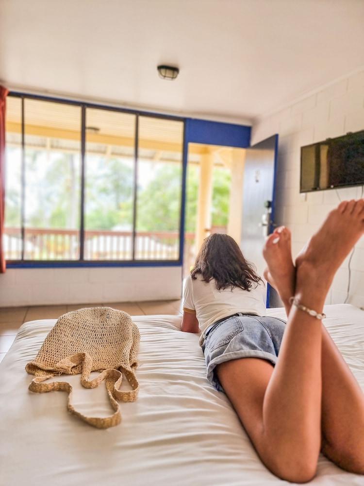 Nomads Airlie Beach (Adults Only) Екстериор снимка