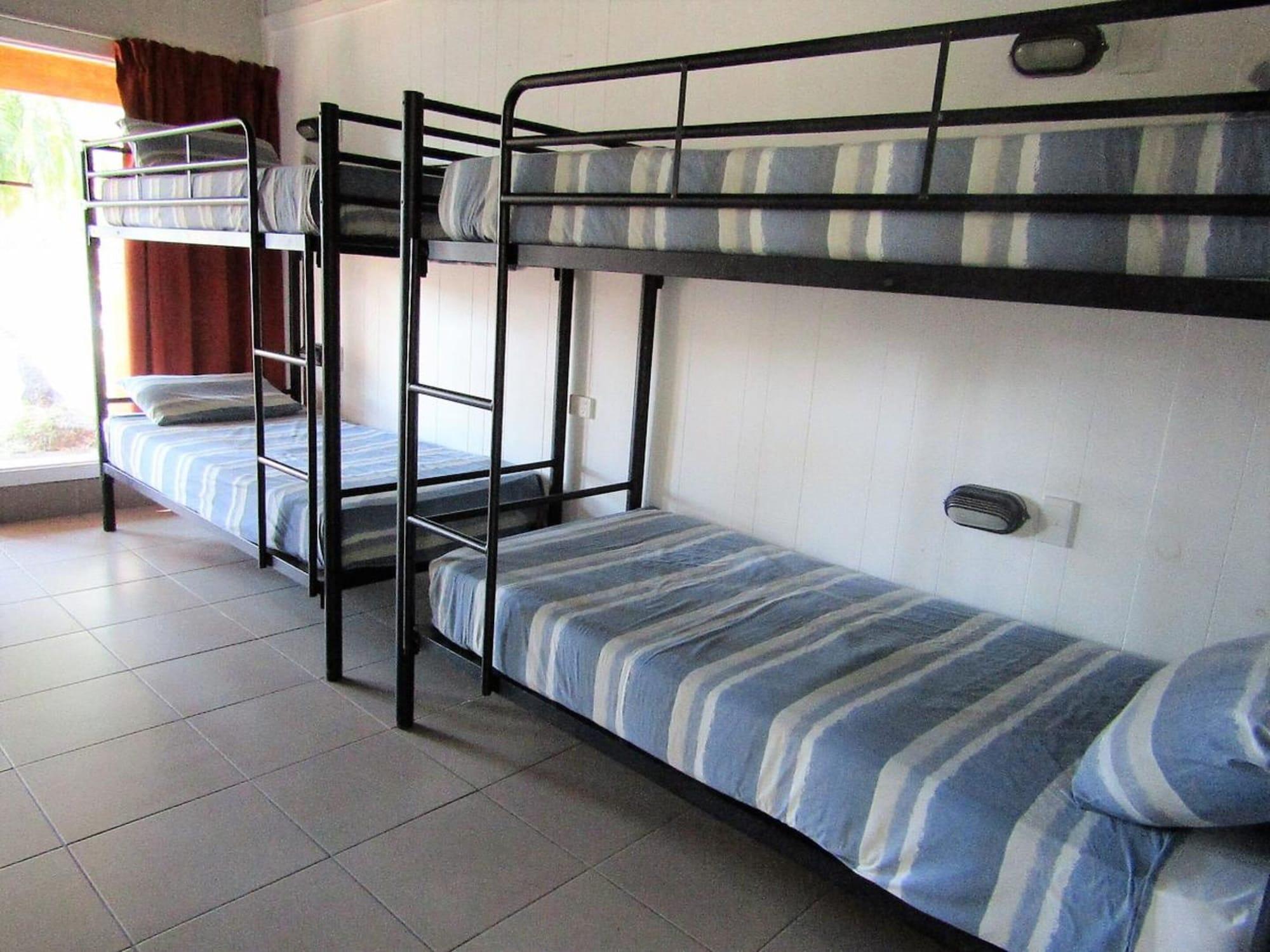 Nomads Airlie Beach (Adults Only) Екстериор снимка