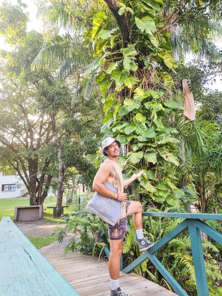 Nomads Airlie Beach (Adults Only) Екстериор снимка
