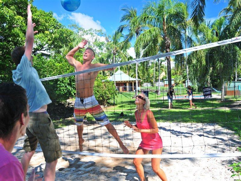 Nomads Airlie Beach (Adults Only) Екстериор снимка